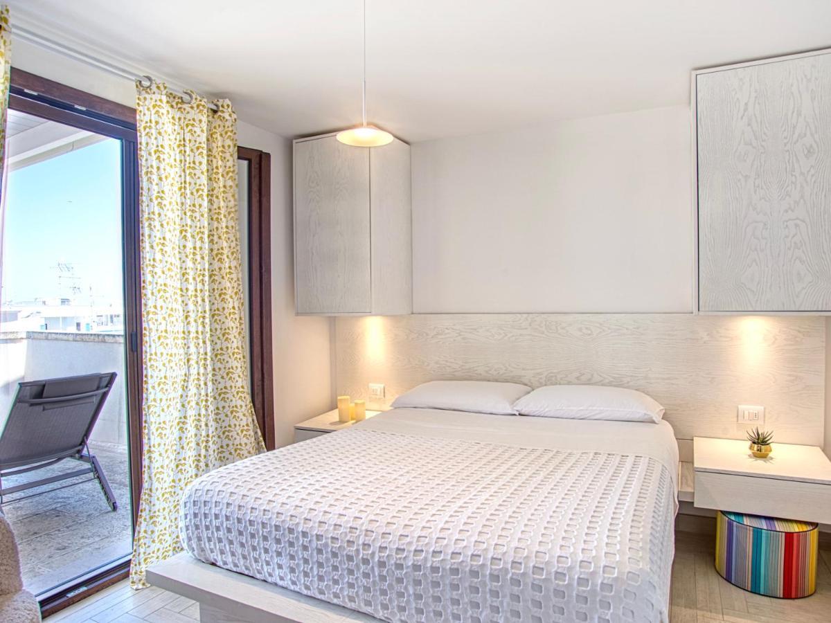 Ideal Rooms ปอร์โตเชซาเรโอ ภายนอก รูปภาพ